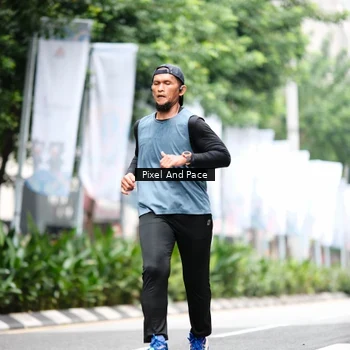 Runner Photo 8610765