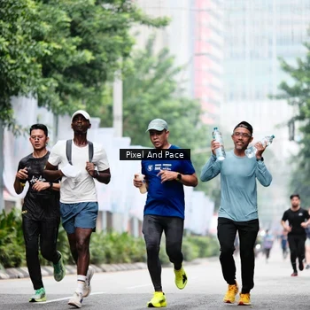 Runner Photo 8610801