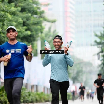 Runner Photo 8610807