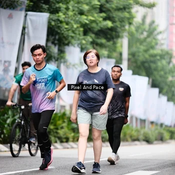 Runner Photo 8610842