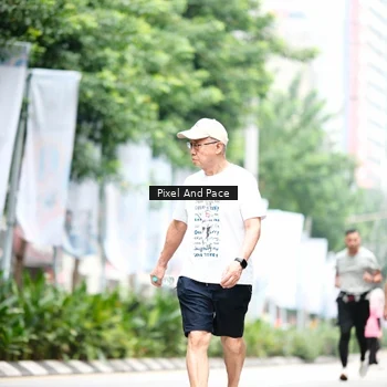 Runner Photo 8610878