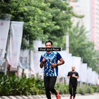 Runner Photo 8610882