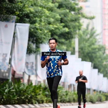 Runner Photo 8610886