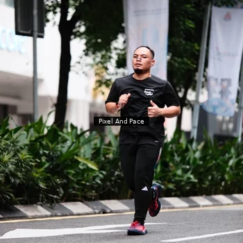 Runner Photo 8610890