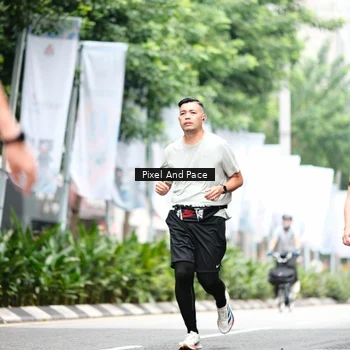 Runner Photo 8610897