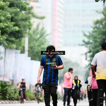 Runner Photo 8610905