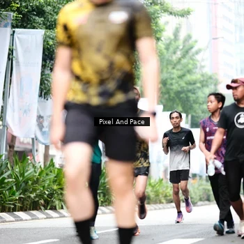 Runner Photo 8610917