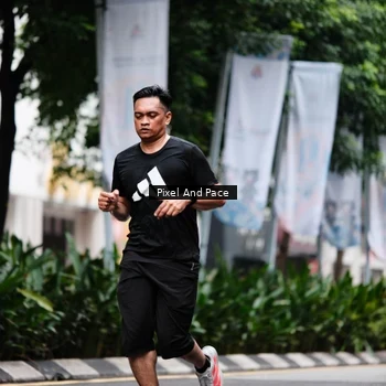 Runner Photo 8610965