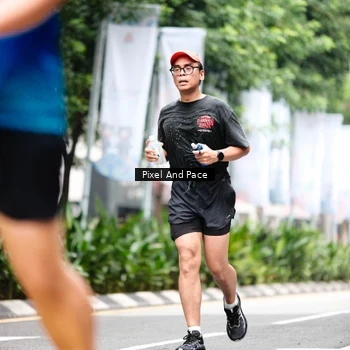 Runner Photo 8610989