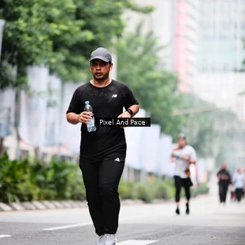 Runner Photo 8610990