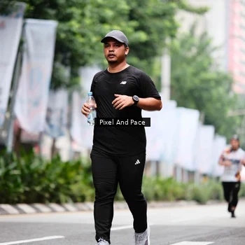 Runner Photo 8610995