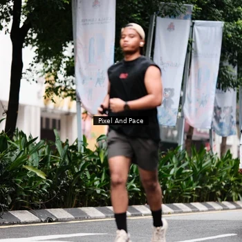 Runner Photo 8611079
