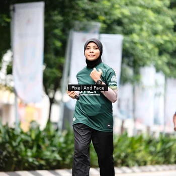 Runner Photo 8611089