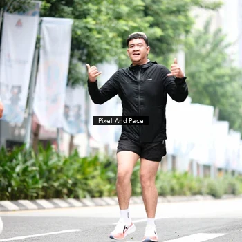 Runner Photo 8611158