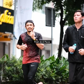 Runner Photo 8611225