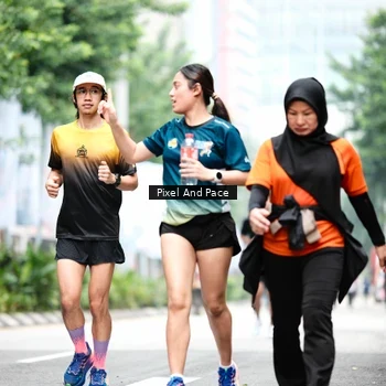 Runner Photo 8611263