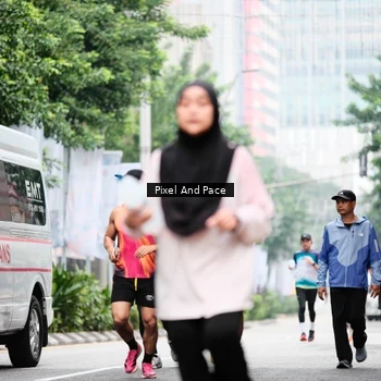 Runner Photo 8611277