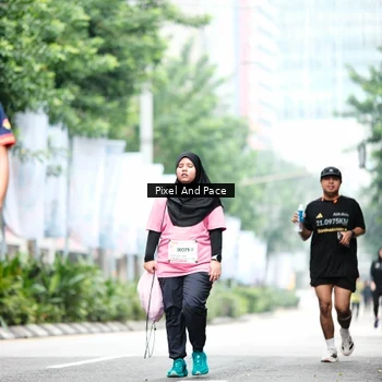 Runner Photo 8611309