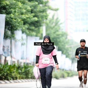 Runner Photo 8611318