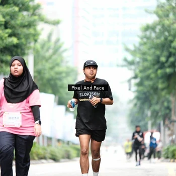 Runner Photo 8611324