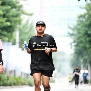 Runner Photo 8611331