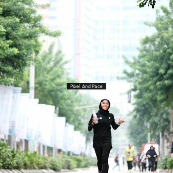 Runner Photo 8611344