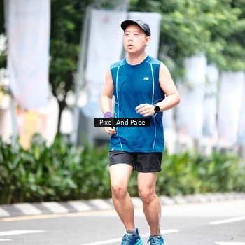 Runner Photo 8611415