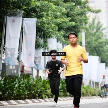 Runner Photo 8611423