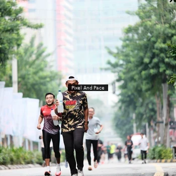 Runner Photo 8611424