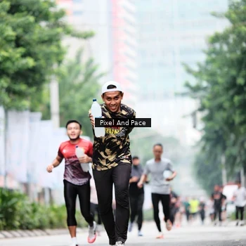 Runner Photo 8611434