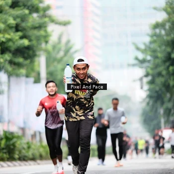 Runner Photo 8611436