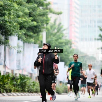 Runner Photo 8611477
