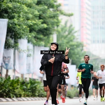 Runner Photo 8611479