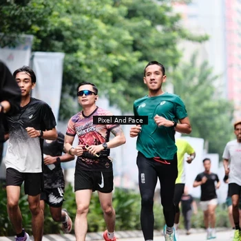 Runner Photo 8611490