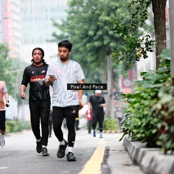 Runner Photo 8611500