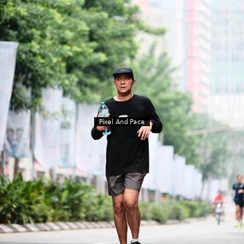 Runner Photo 8611553