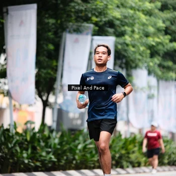 Runner Photo 8611564