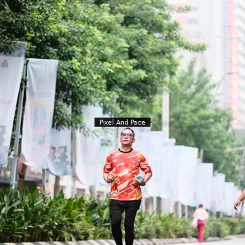 Runner Photo 8611595