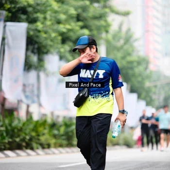 Runner Photo 8611601