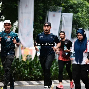 Runner Photo 8611610