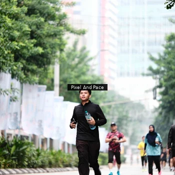 Runner Photo 8611635