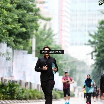 Runner Photo 8611639