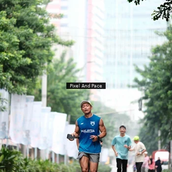 Runner Photo 8611685