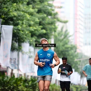 Runner Photo 8611690