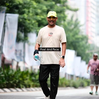 Runner Photo 8611701