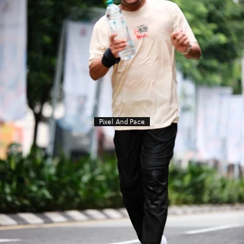 Runner Photo 8611704