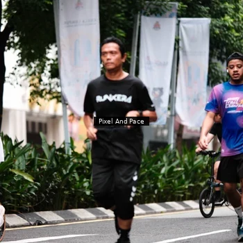 Runner Photo 8611744