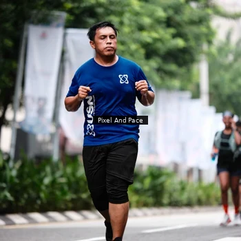 Runner Photo 8611756