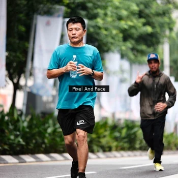 Runner Photo 8611771