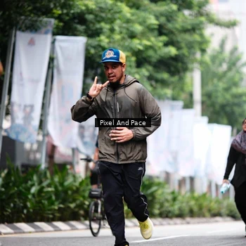 Runner Photo 8611781